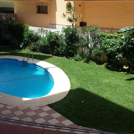 Beautiful Apartment In Third Line Beach Boliches Фуенхірола Екстер'єр фото