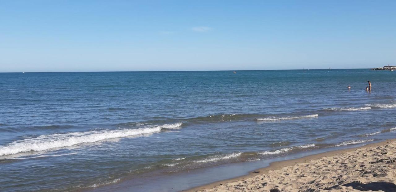Beautiful Apartment In Third Line Beach Boliches Фуенхірола Екстер'єр фото
