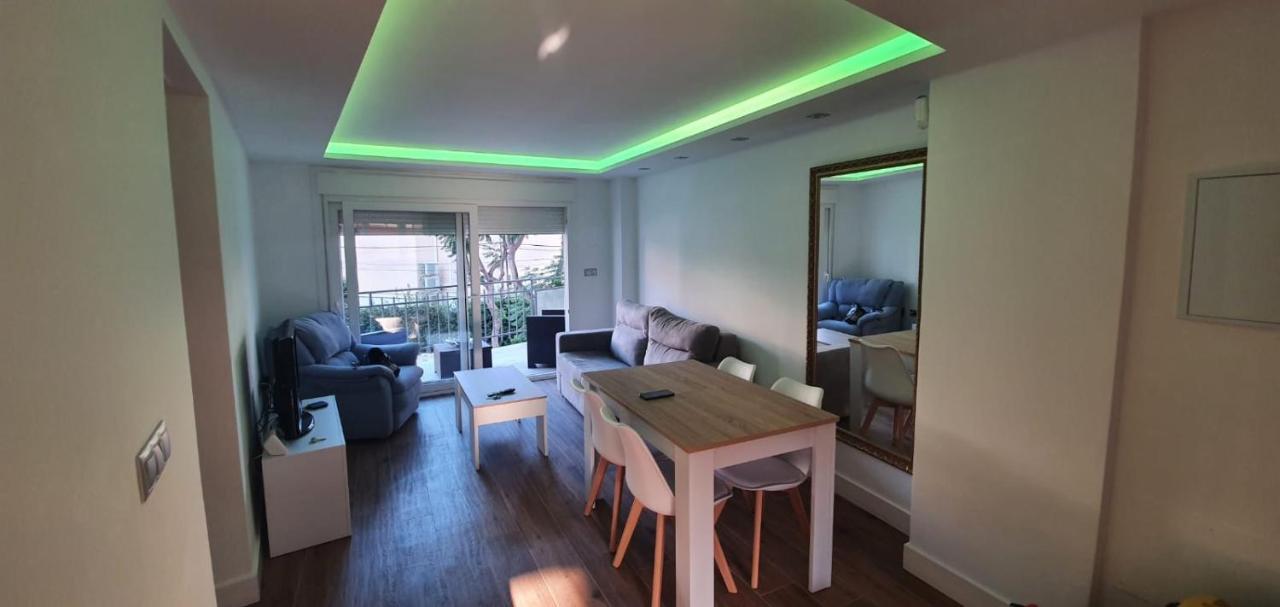 Beautiful Apartment In Third Line Beach Boliches Фуенхірола Екстер'єр фото