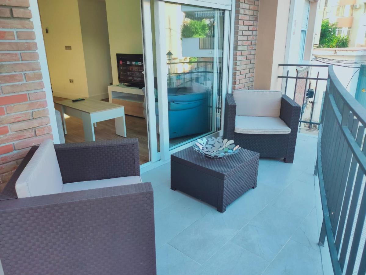 Beautiful Apartment In Third Line Beach Boliches Фуенхірола Екстер'єр фото